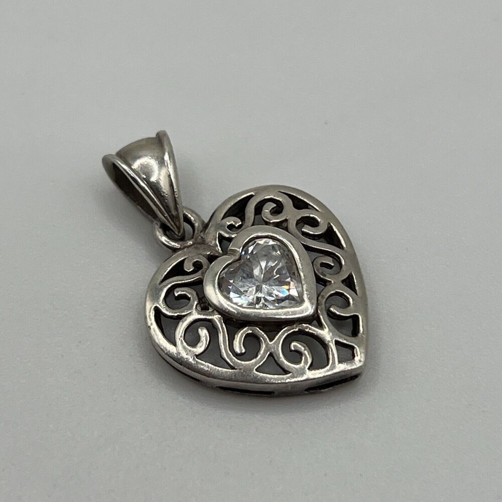 Vintage Sterling 925 silver heart shaped pendant with heart Cz - Picture 2 of 4